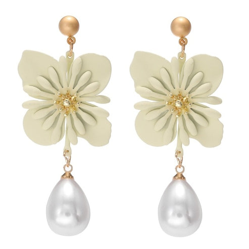 Plainfield Flower with Dangle Pearl Drop Statement Earrings – ANN VOYAGE